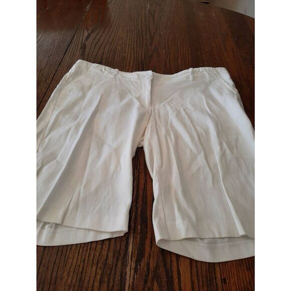 Size 8 Marco New York Off White Casual Shorts with Pockets - Picture 1 of 4